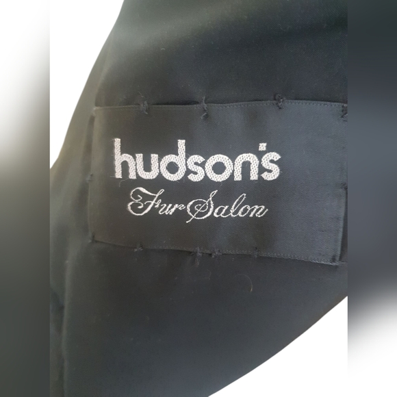 Genuine Mink Coat, Made in Italy Milano, Designed by Marko Gianote. - Picture 7 of 11